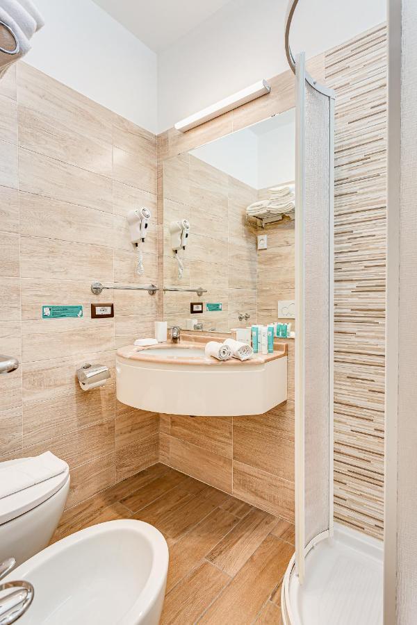 Hotel Dolcevita Cesena Bagian luar foto