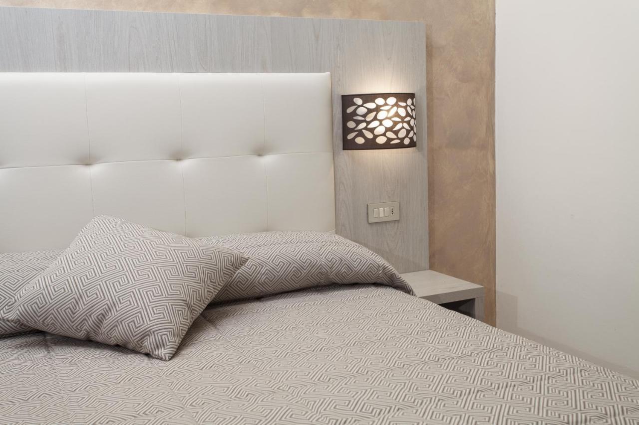 Hotel Dolcevita Cesena Bagian luar foto