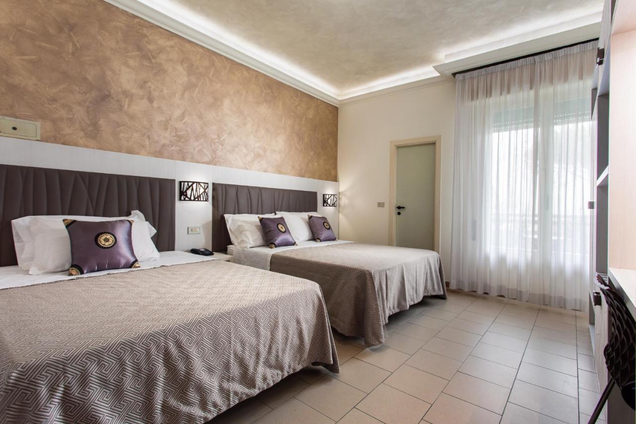 Hotel Dolcevita Cesena Bagian luar foto