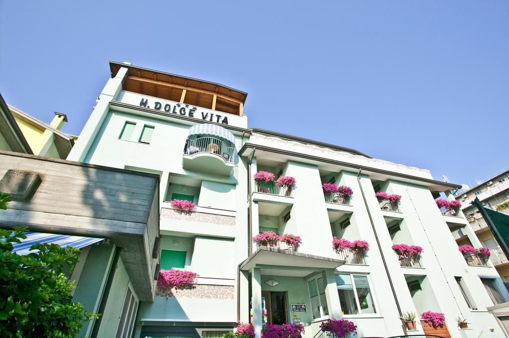Hotel Dolcevita Cesena Bagian luar foto