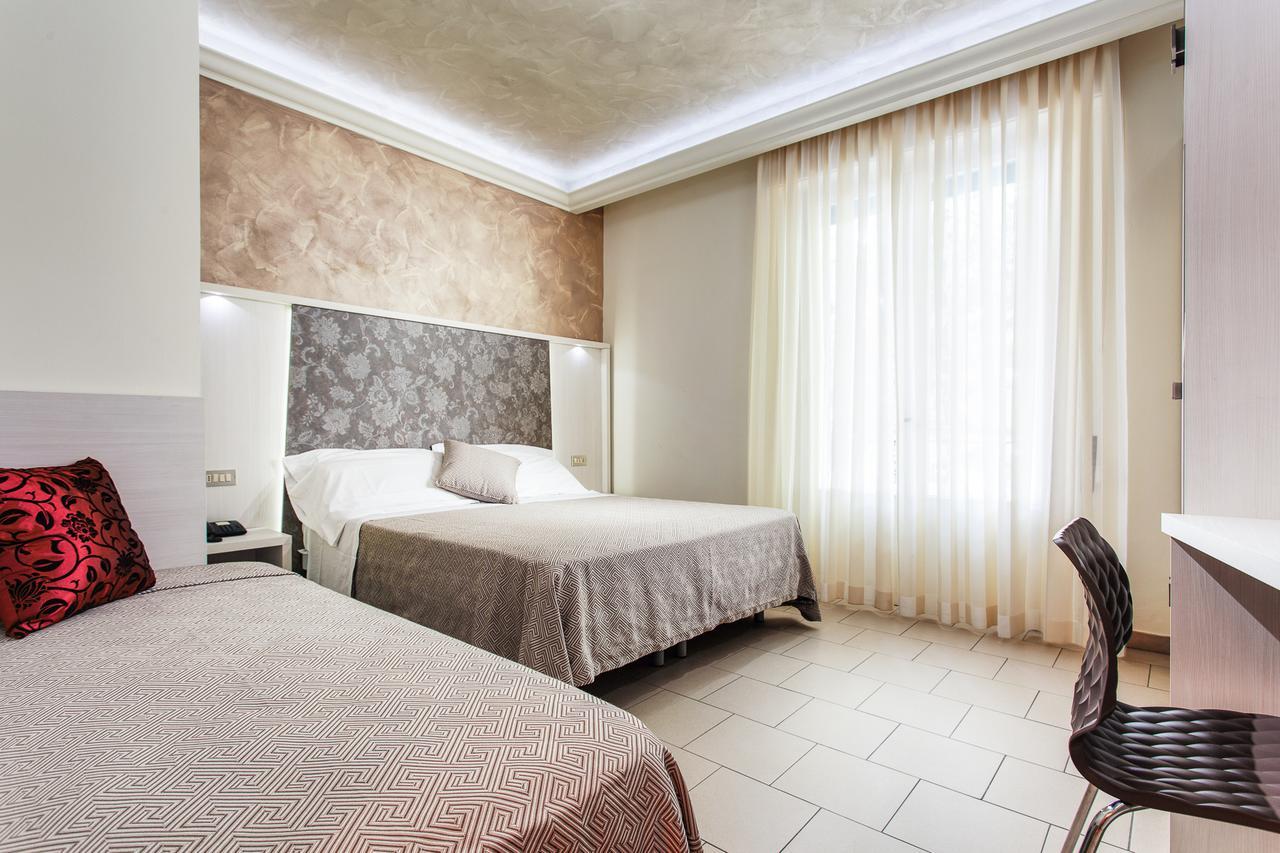 Hotel Dolcevita Cesena Bagian luar foto